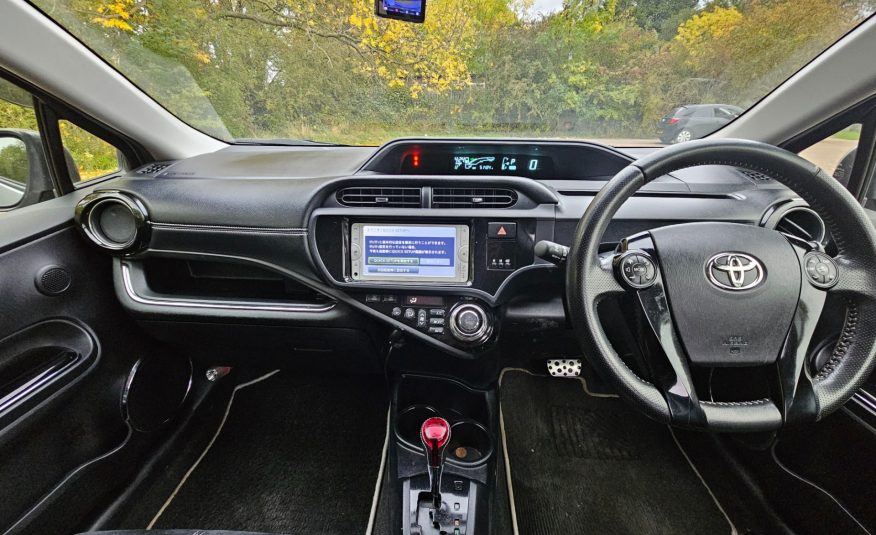 TOYOTA AQUA HYBRID AUTO 1.5 Auto Hybrid Automatic