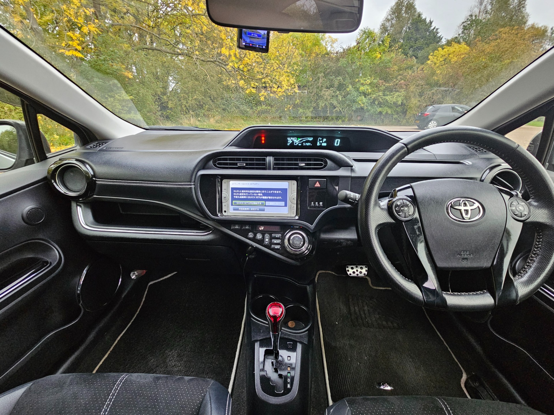 TOYOTA AQUA HYBRID AUTO 1.5 Auto Hybrid Automatic