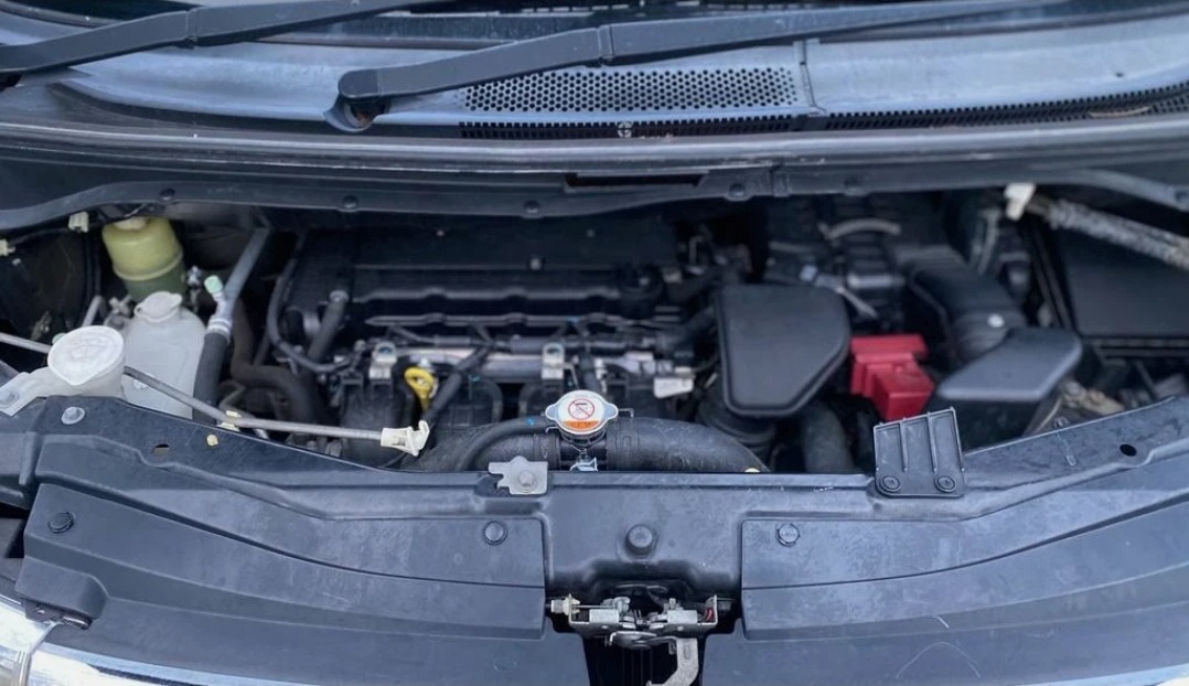 MITSUBISHI DELICA D5 2.5 Auto 8 Seater JDM Import MPV