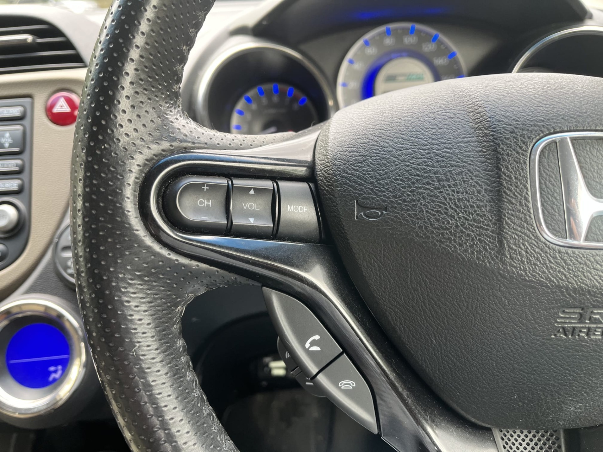 HONDA FIT Jazz Shuttle GP2 Hybrid IMA Automatic CC