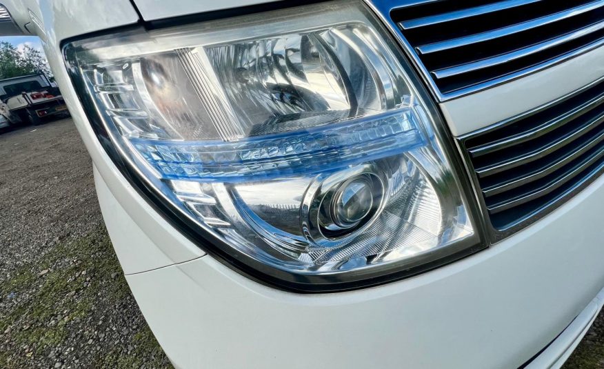 NISSAN ELGRAND Highway Star 3.5 V6 Auto Cruise Control 360 Cameras