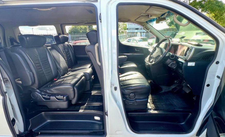 NISSAN ELGRAND Highway Star 3.5 V6 Auto Cruise Control 360 Cameras