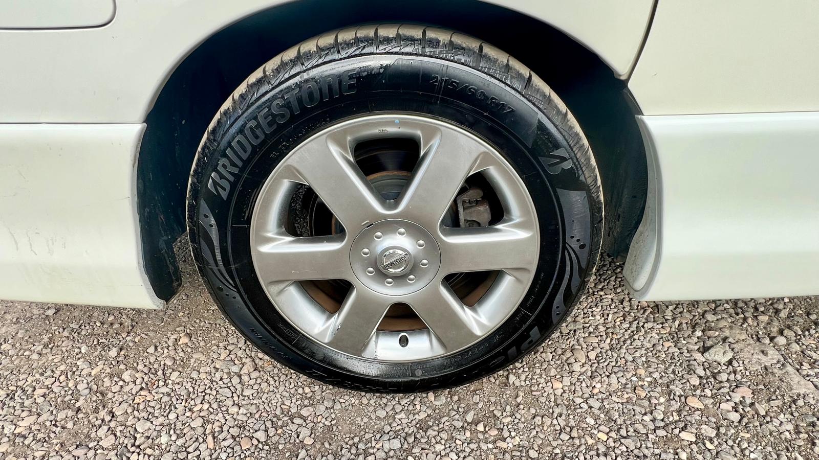 NISSAN ELGRAND Highway Star 3.5 V6 Auto Cruise Control 360 Cameras