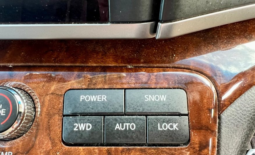 NISSAN ELGRAND Highway Star 3.5 V6 Auto Cruise Control 360 Cameras