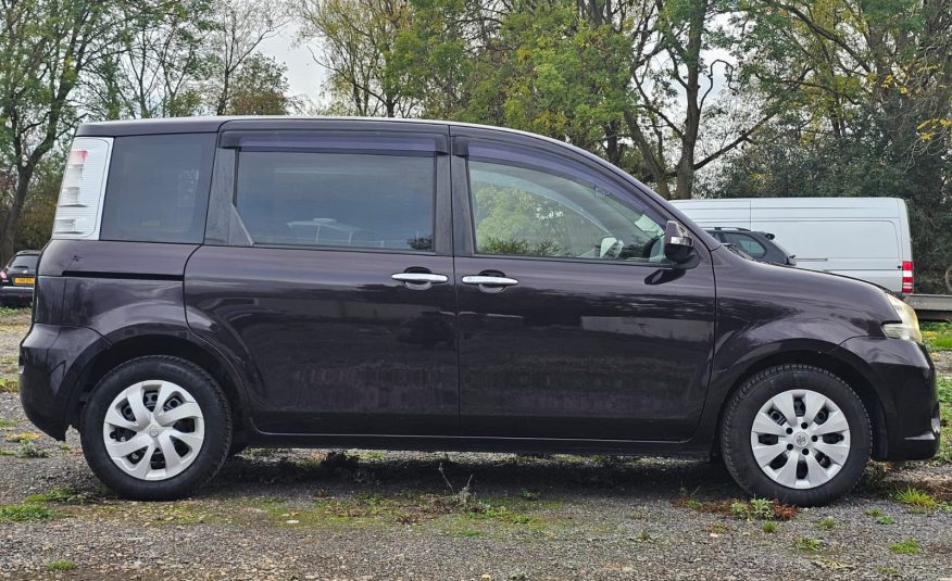 Toyota Corolla Sienta 1.5 Auto 7 Seater PowerSlide Door MPV