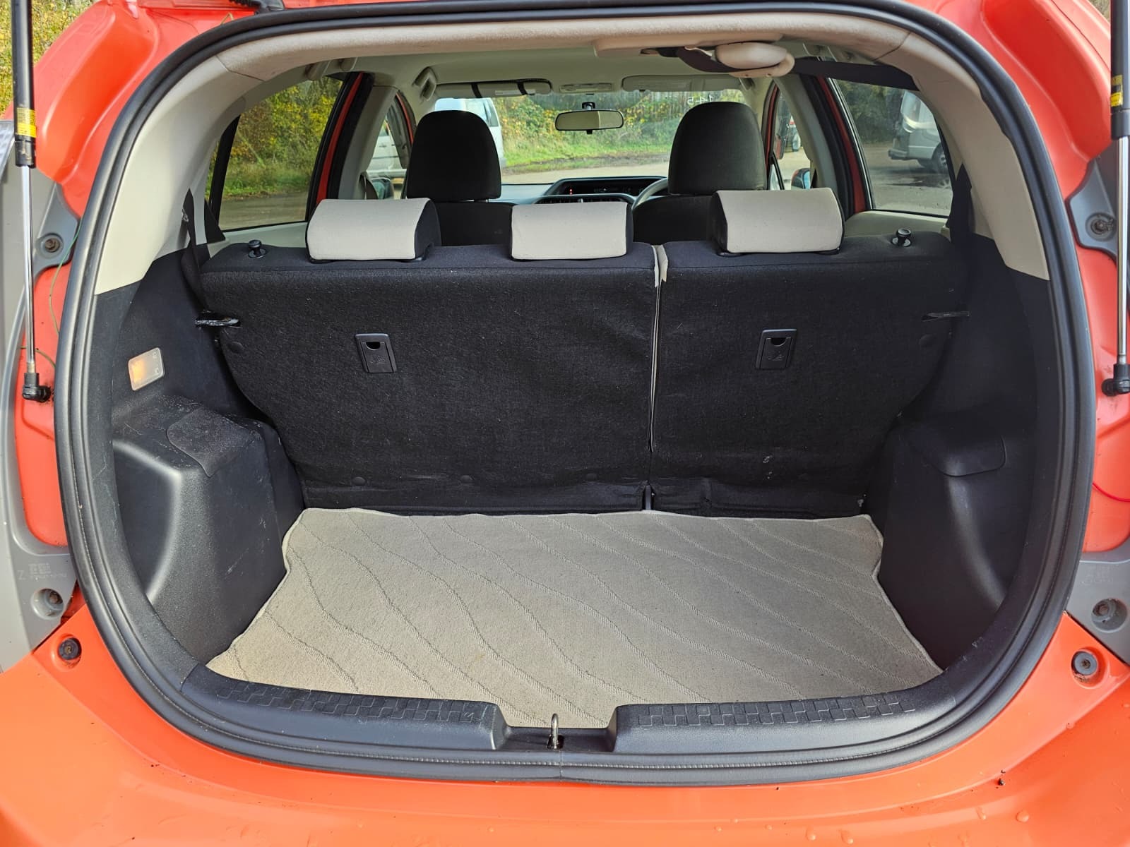 TOYOTA AQUA NHP10 1.5 Hybrid Automatic EVECO Mode Reverse Camera