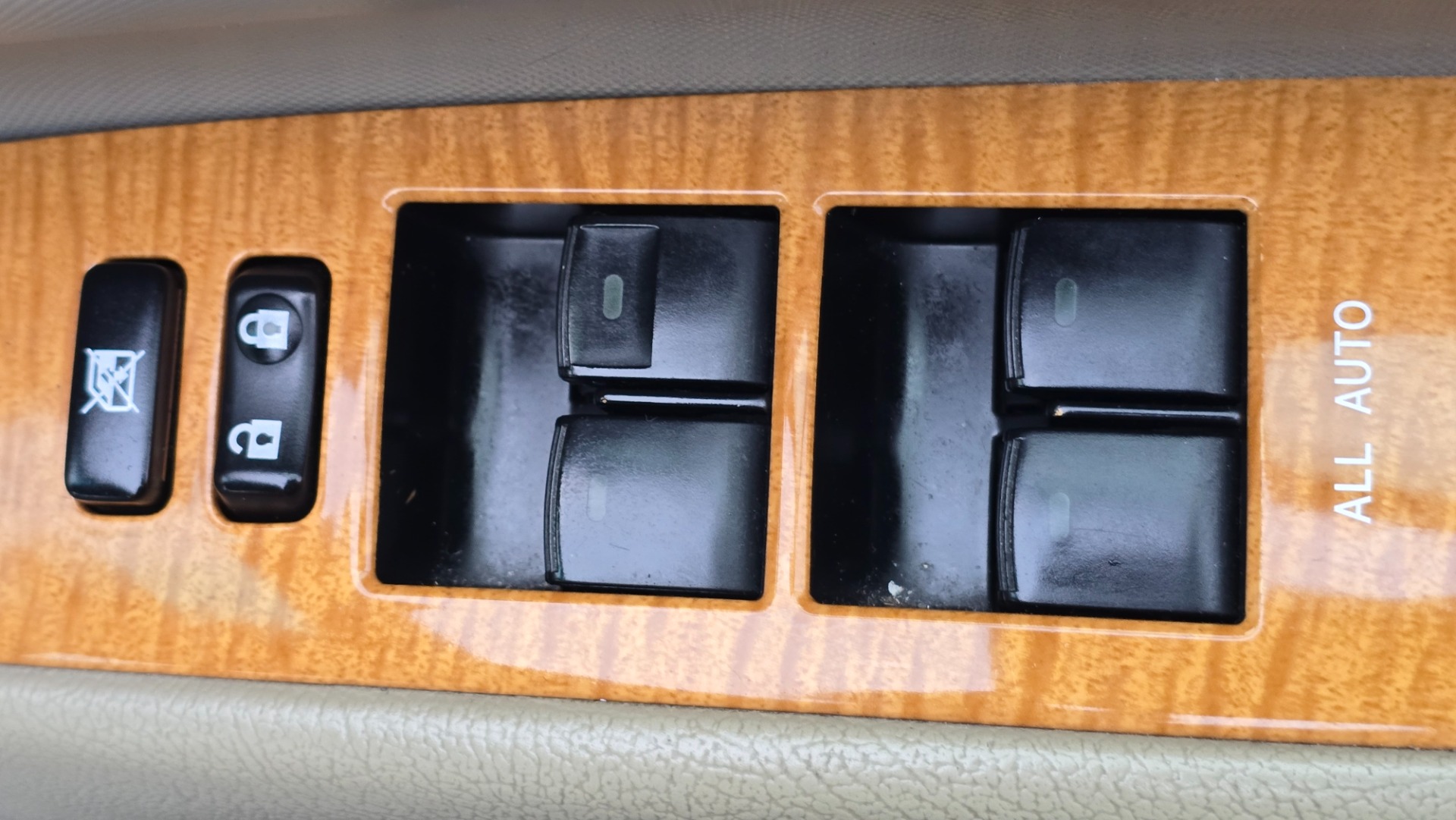 TOYOTA PREVIA GL 2.4 VVT-i Auto 7Seater MPV Power Doors Leather Seats 54k Miles Only