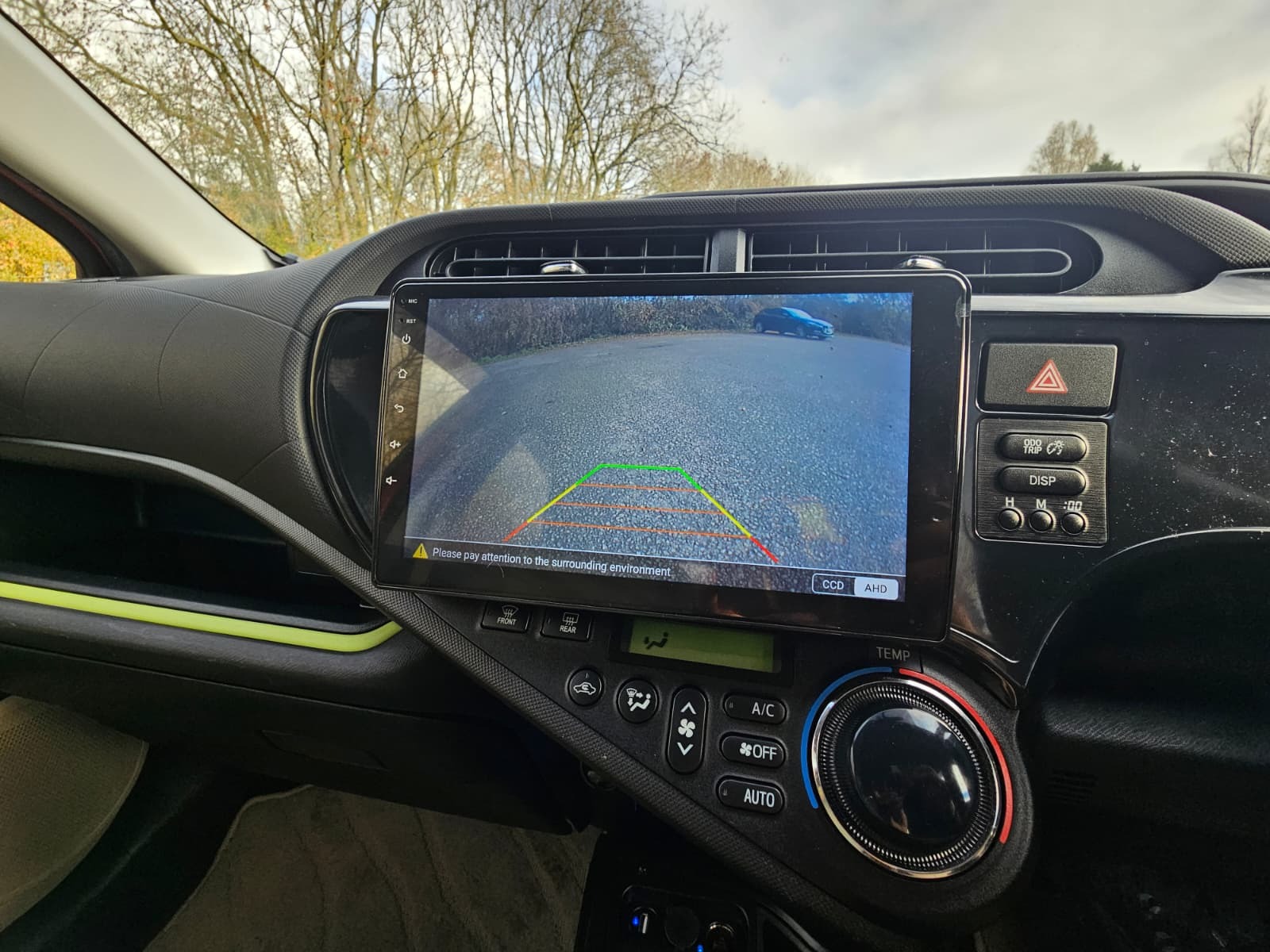 TOYOTA AQUA NHP10 1.5 Hybrid Automatic EVECO Mode Reverse Camera