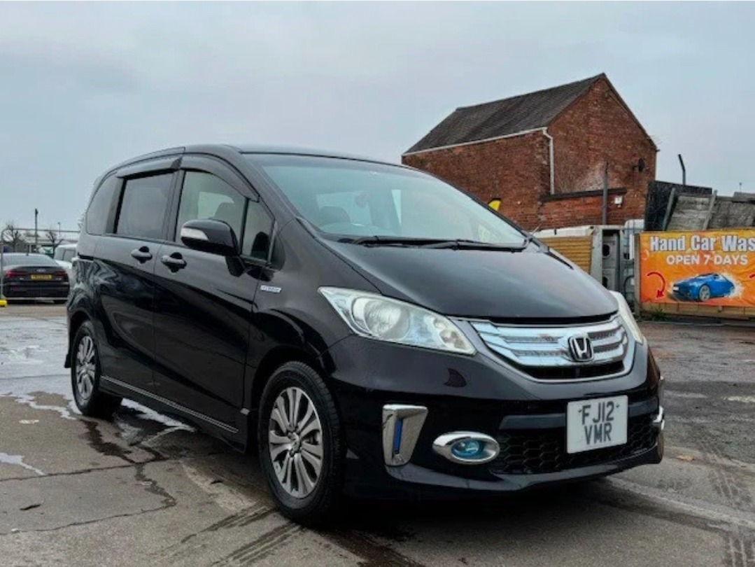 HONDA FREED 1.5h IMA EX CVT Auto 7 Seater MPV BTNavigation Ulez Compliant
