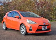 TOYOTA AQUA NHP10 1.5 Hybrid Automatic EVECO Mode Reverse Camera