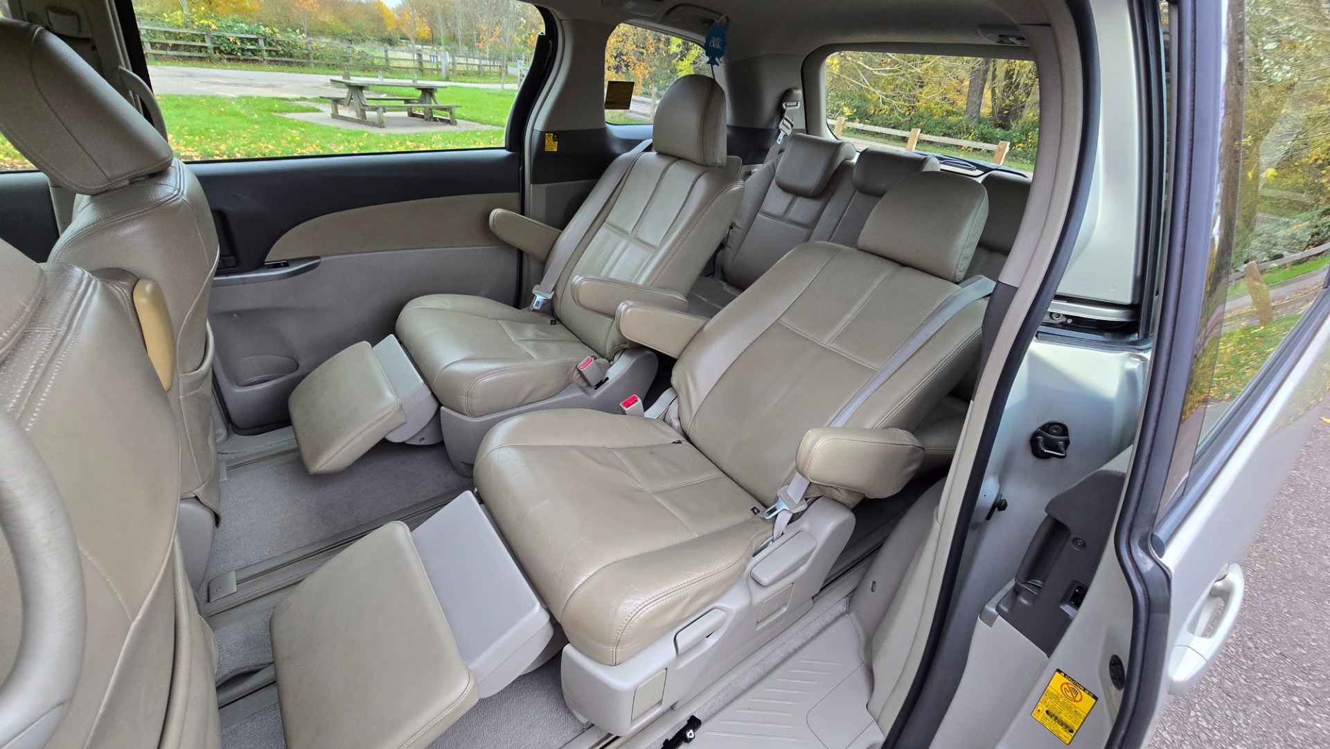 TOYOTA PREVIA GL 2.4 VVT-i Auto 7Seater MPV Power Doors Leather Seats 54k Miles Only