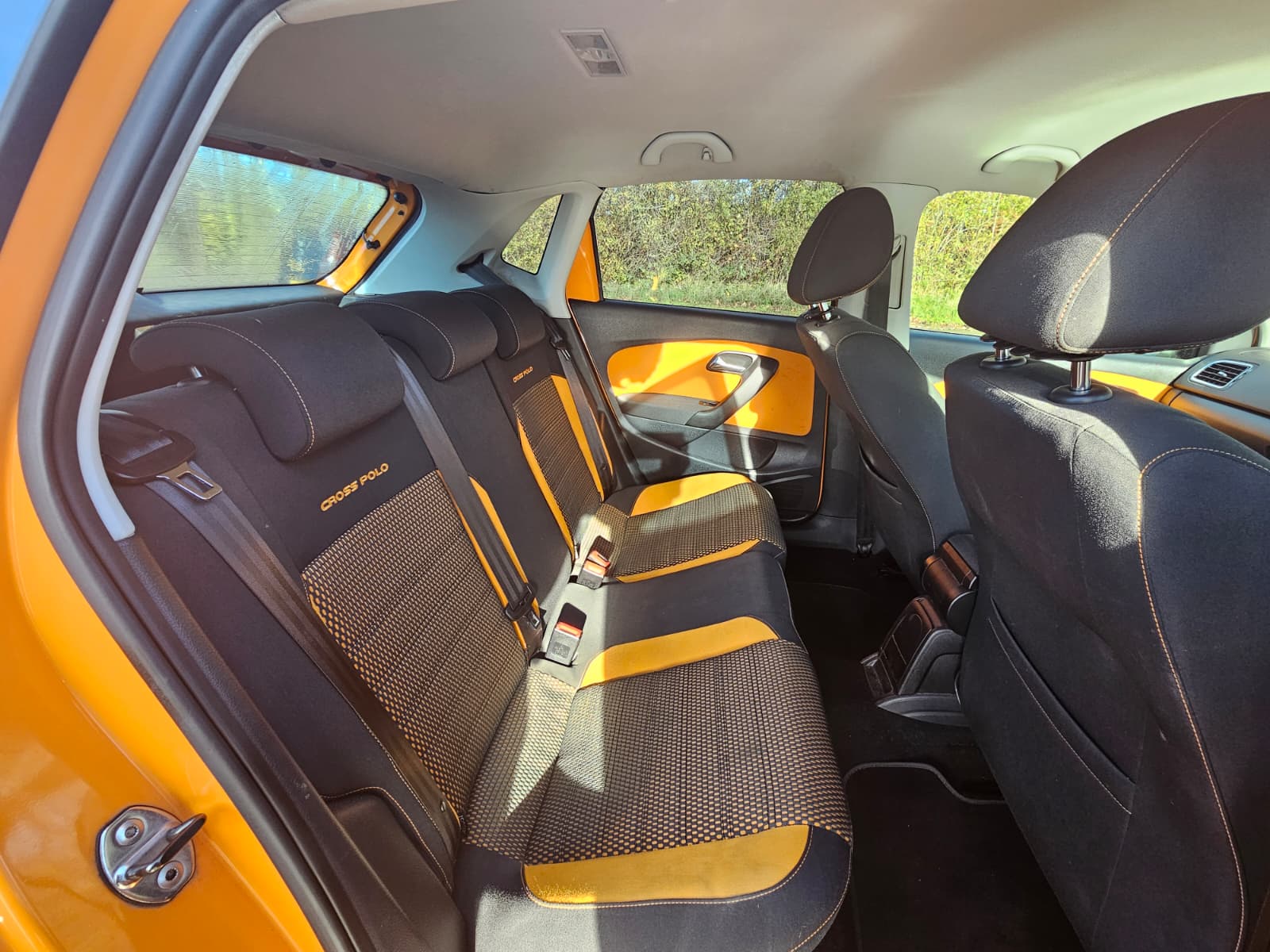 VOLKSWAGEN POLO 1.2 Auto TSI BlueMotion Limited Edition Two-Tone Orange Black