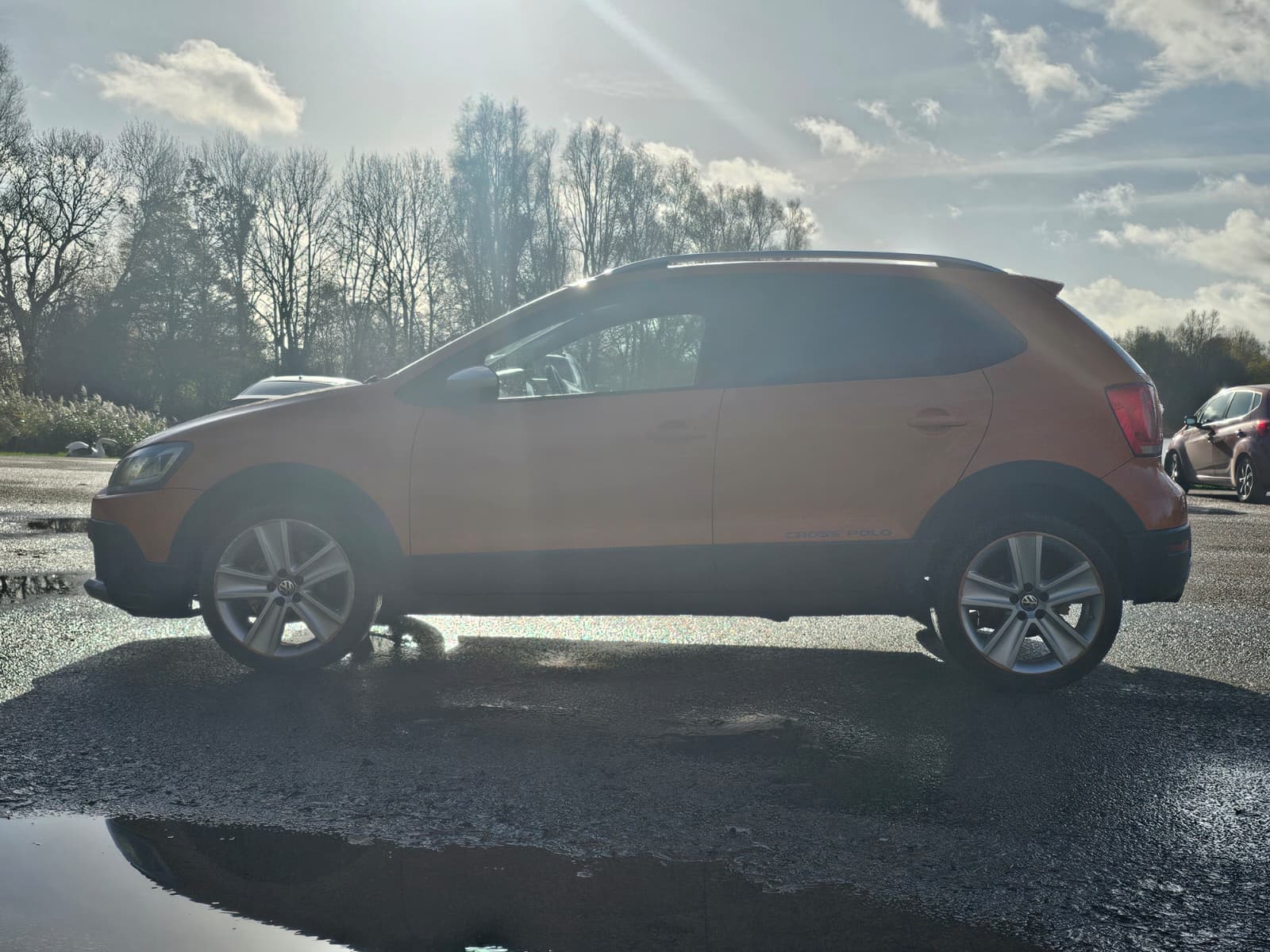 VOLKSWAGEN POLO 1.2 Auto TSI BlueMotion Limited Edition Two-Tone Orange Black