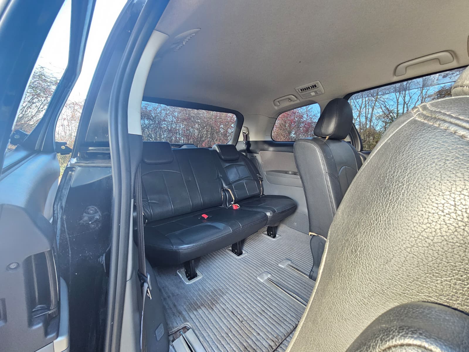 TOYOTA ESTIMA JDM Import 2.4 Automatic CVT 8 Seater MPV Android Auto/Car Play