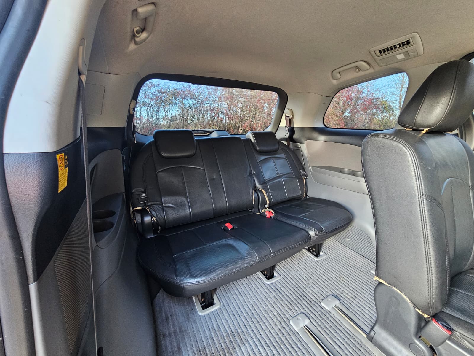 TOYOTA ESTIMA JDM Import 2.4 Automatic CVT 8 Seater MPV Android Auto/Car Play