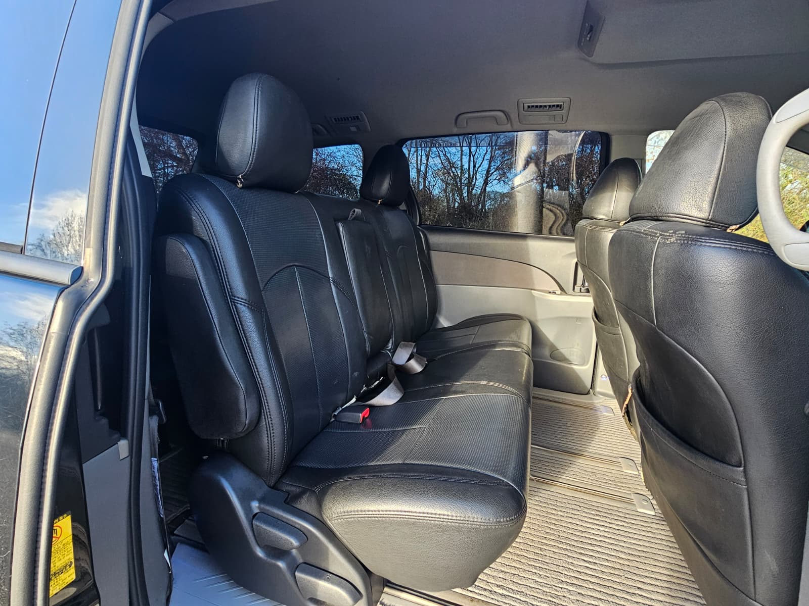 TOYOTA ESTIMA JDM Import 2.4 Automatic CVT 8 Seater MPV Android Auto/Car Play