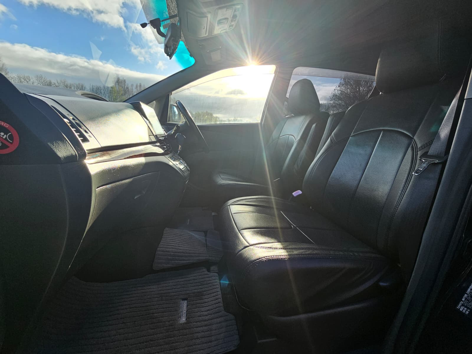 TOYOTA ESTIMA JDM Import 2.4 Automatic CVT 8 Seater MPV Android Auto/Car Play