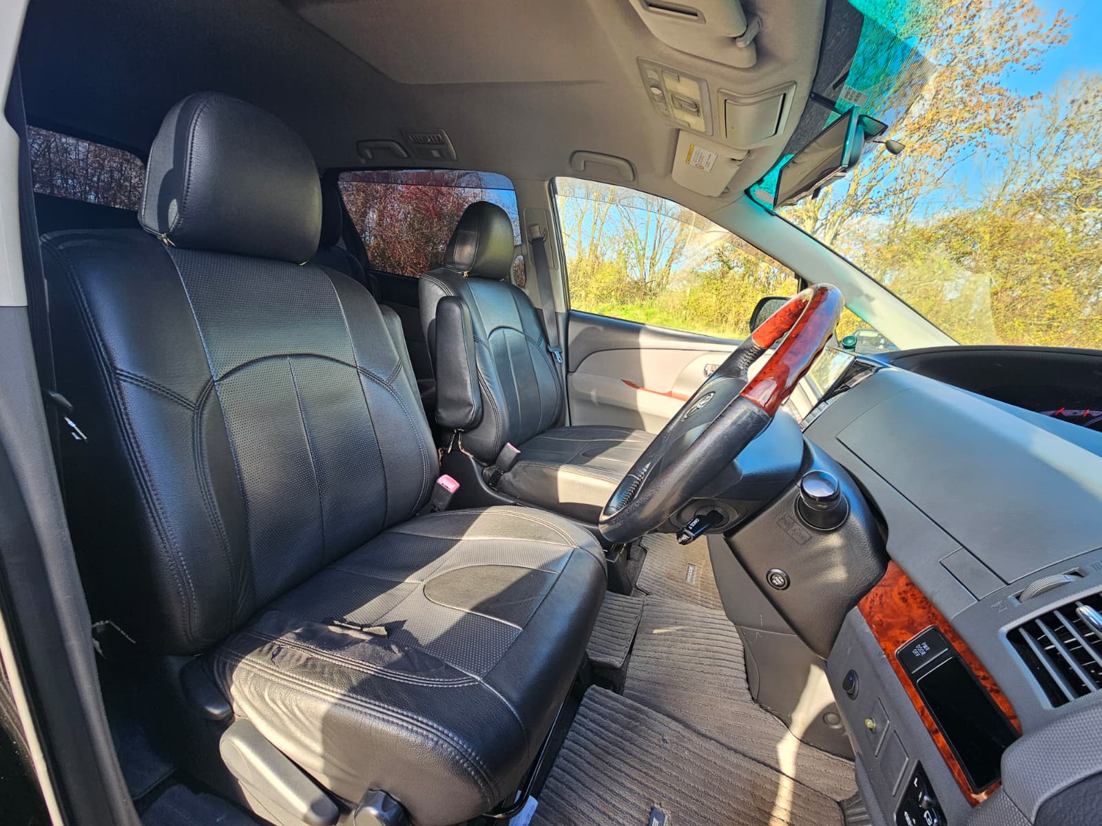 TOYOTA ESTIMA JDM Import 2.4 Automatic CVT 8 Seater MPV Android Auto/Car Play