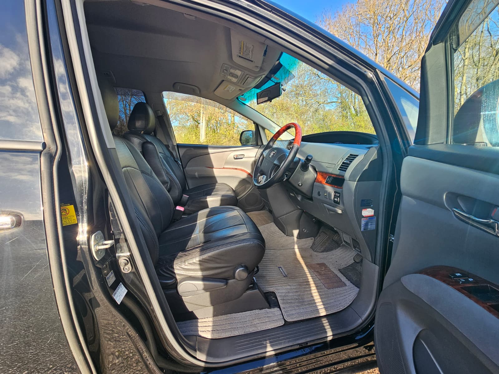 TOYOTA ESTIMA JDM Import 2.4 Automatic CVT 8 Seater MPV Android Auto/Car Play