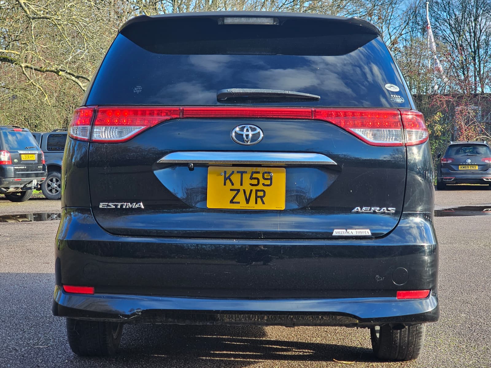 TOYOTA ESTIMA JDM Import 2.4 Automatic CVT 8 Seater MPV Android Auto/Car Play