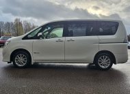 NISSAN SERENA 2.0 Auto 8 Seater Highway Star