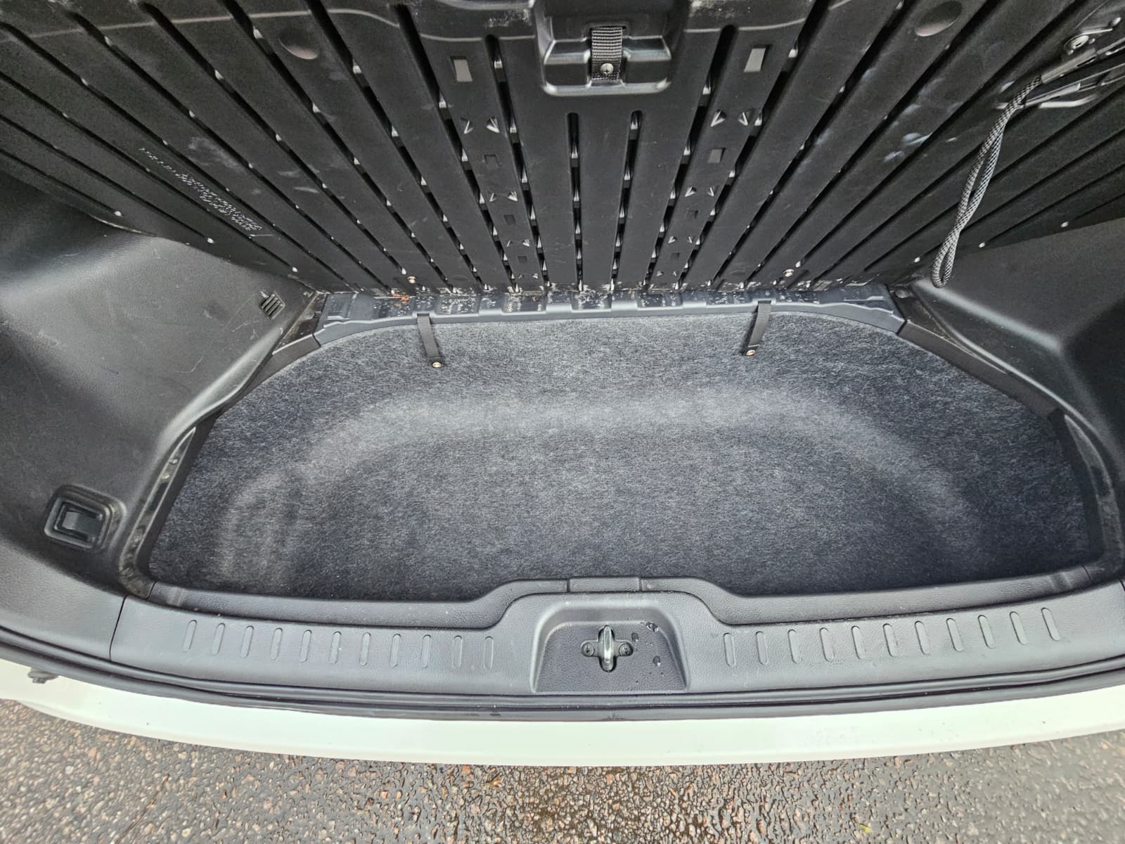 NISSAN SERENA 2.0 Auto 8 Seater Highway Star