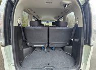 NISSAN SERENA 2.0 Auto 8 Seater Highway Star