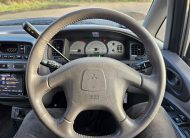 MITSUBISHI DELICA SPACE GEAR AUTO L400 Spacegear Chamonix 3.0 Auto V6 4X4  2WD