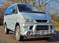 MITSUBISHI DELICA SPACE GEAR AUTO L400 Spacegear Chamonix 3.0 Auto V6 4X4  2WD