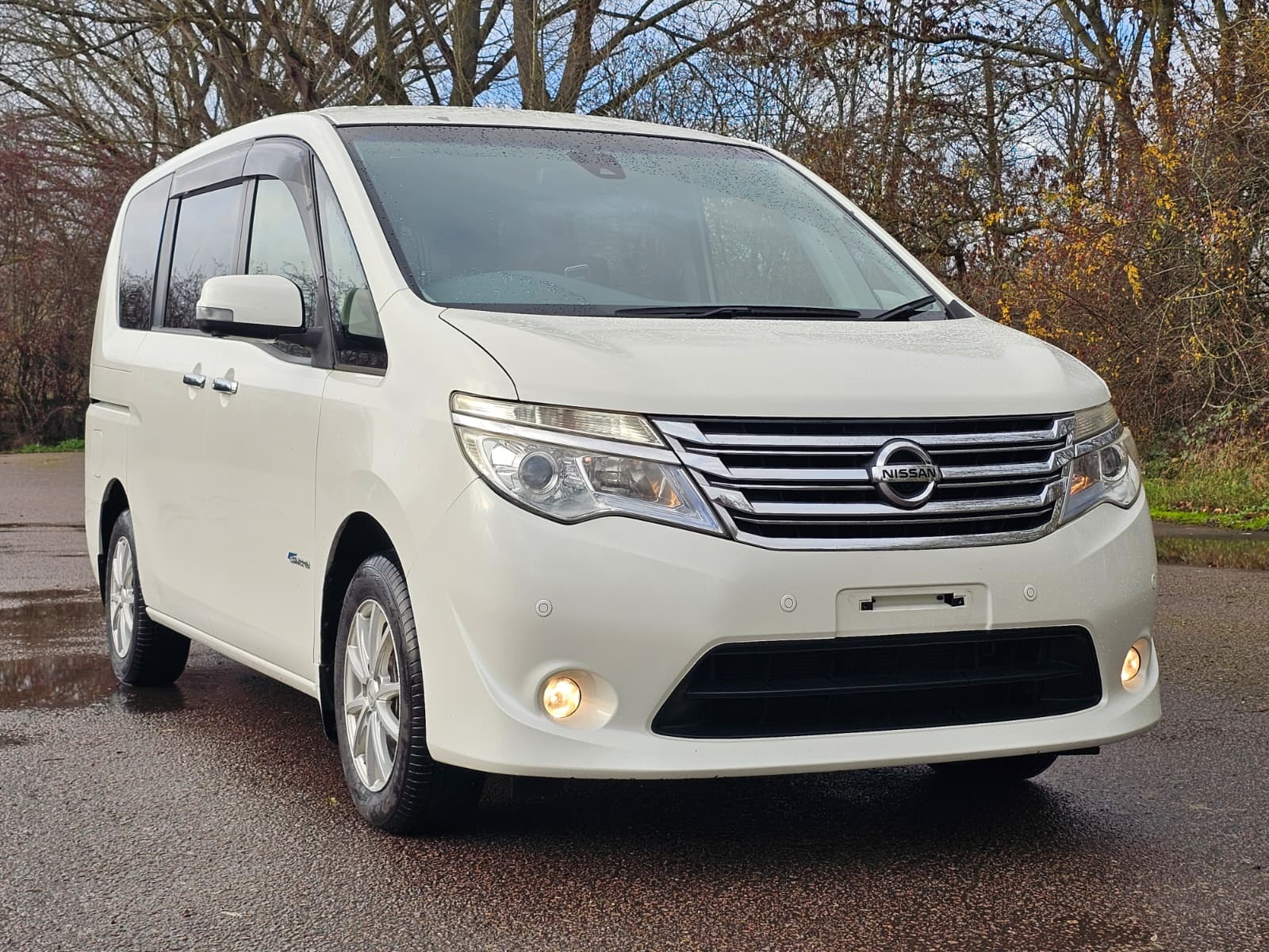 NISSAN SERENA 2.0 Auto 8 Seater Highway Star
