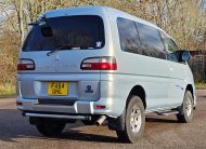 MITSUBISHI DELICA SPACE GEAR AUTO L400 Spacegear Chamonix 3.0 Auto V6 4X4  2WD