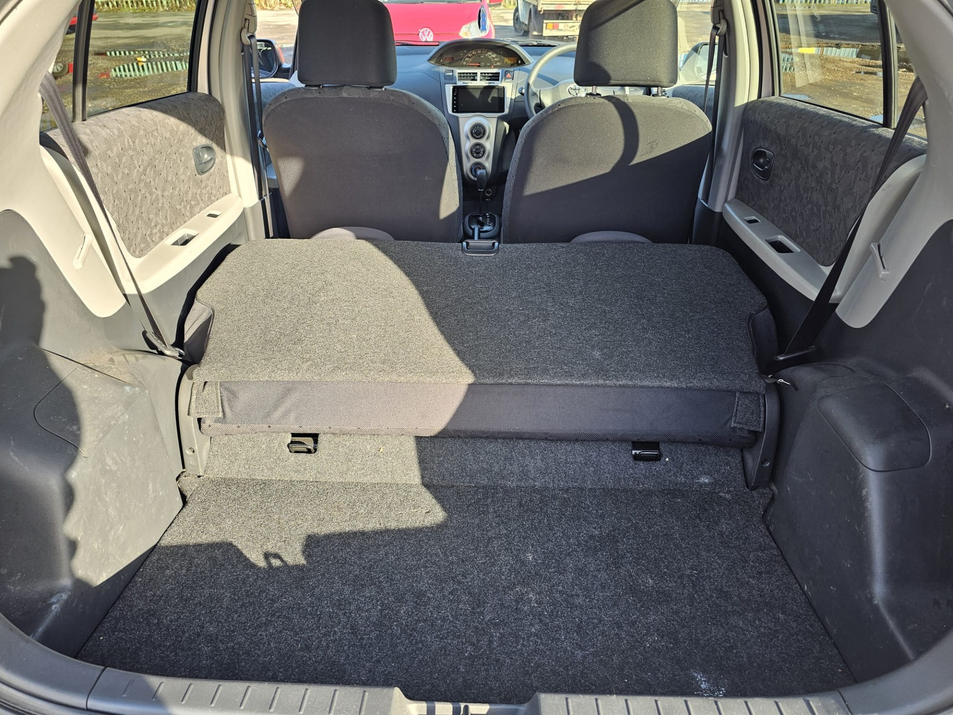 TOYOTA VITZ Yaris 1.0 L Automatic 5 Seater Hatchback