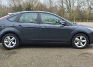 FORD FOCUS 1.6 Zetec Hatchback 5dr Petrol Manual (159 gkm, 99 bhp)
