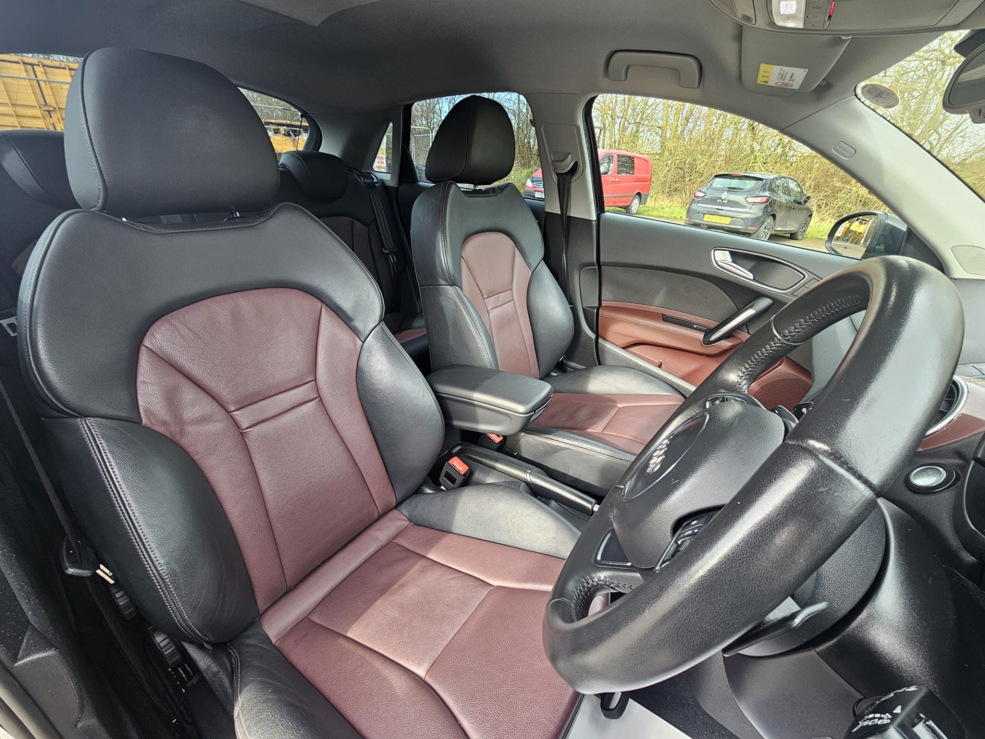 AUDI A1 1.4 TFSI CoD Sport Sportback S Tronic Auto Euro 5 (ss) 5dr Leather+Heated