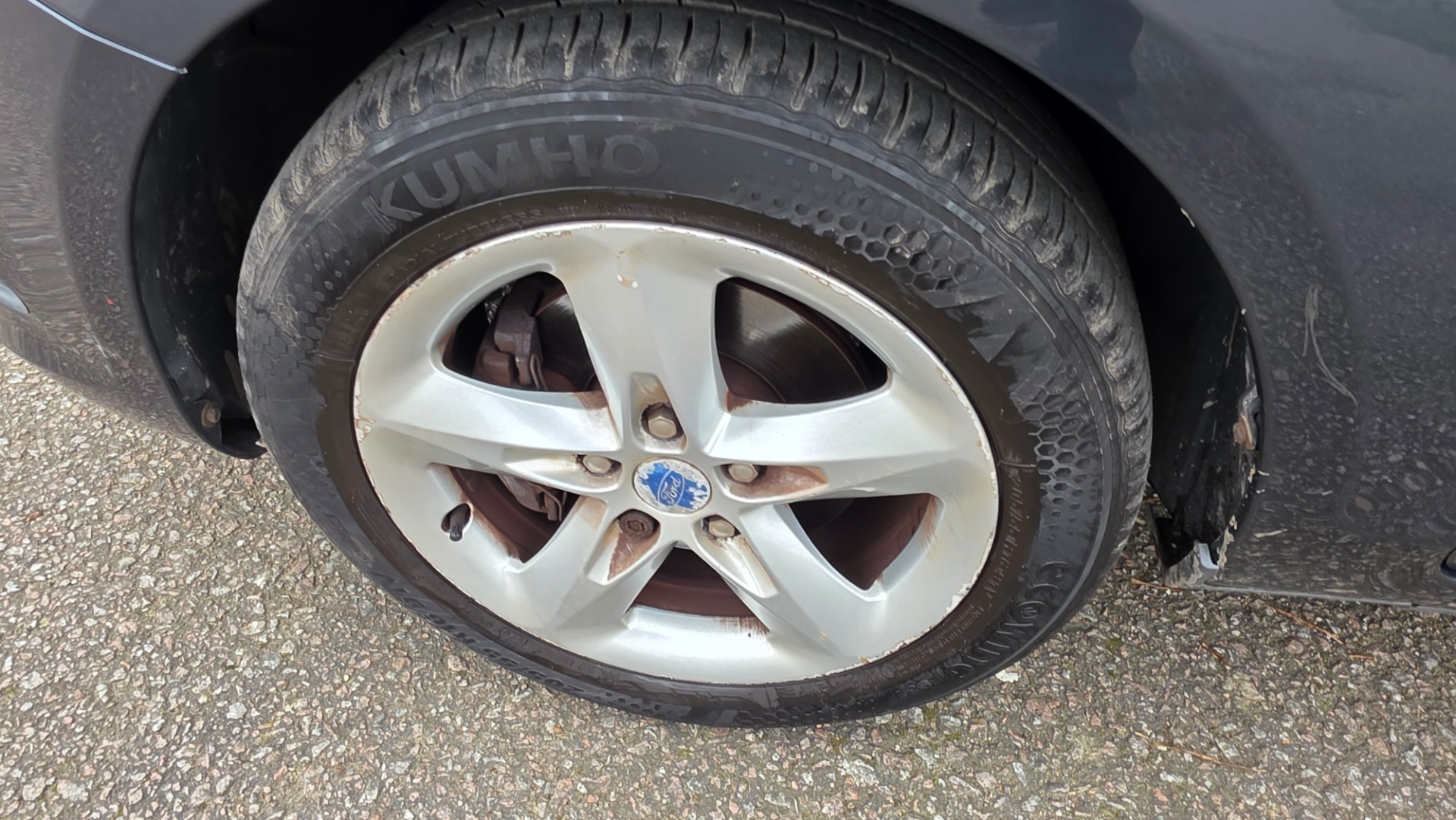 FORD FOCUS 1.6 Zetec Hatchback 5dr Petrol Manual (159 gkm, 99 bhp)