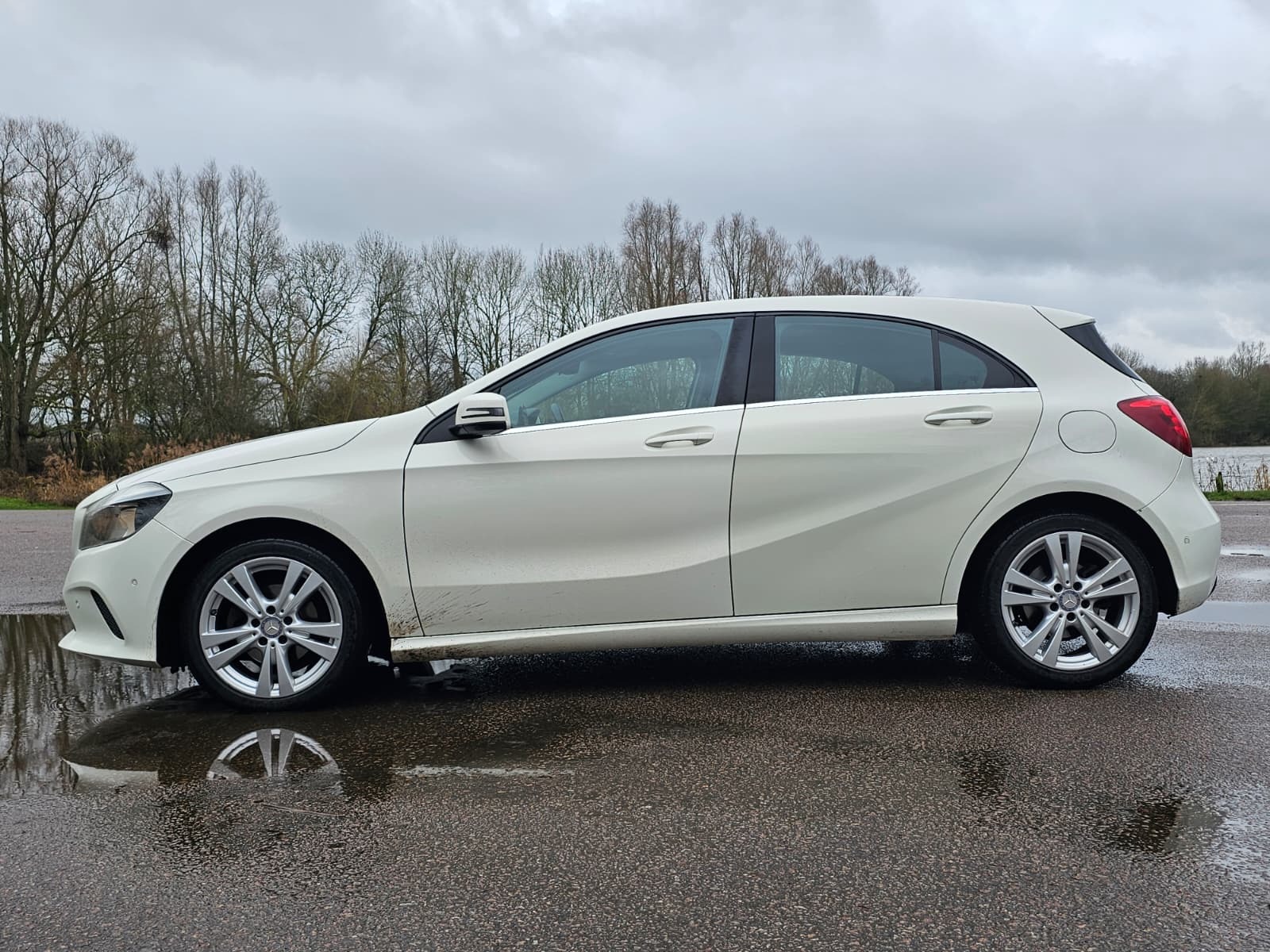 MERCEDES-BENZ A CLASS A180d Sport Executive 5dr