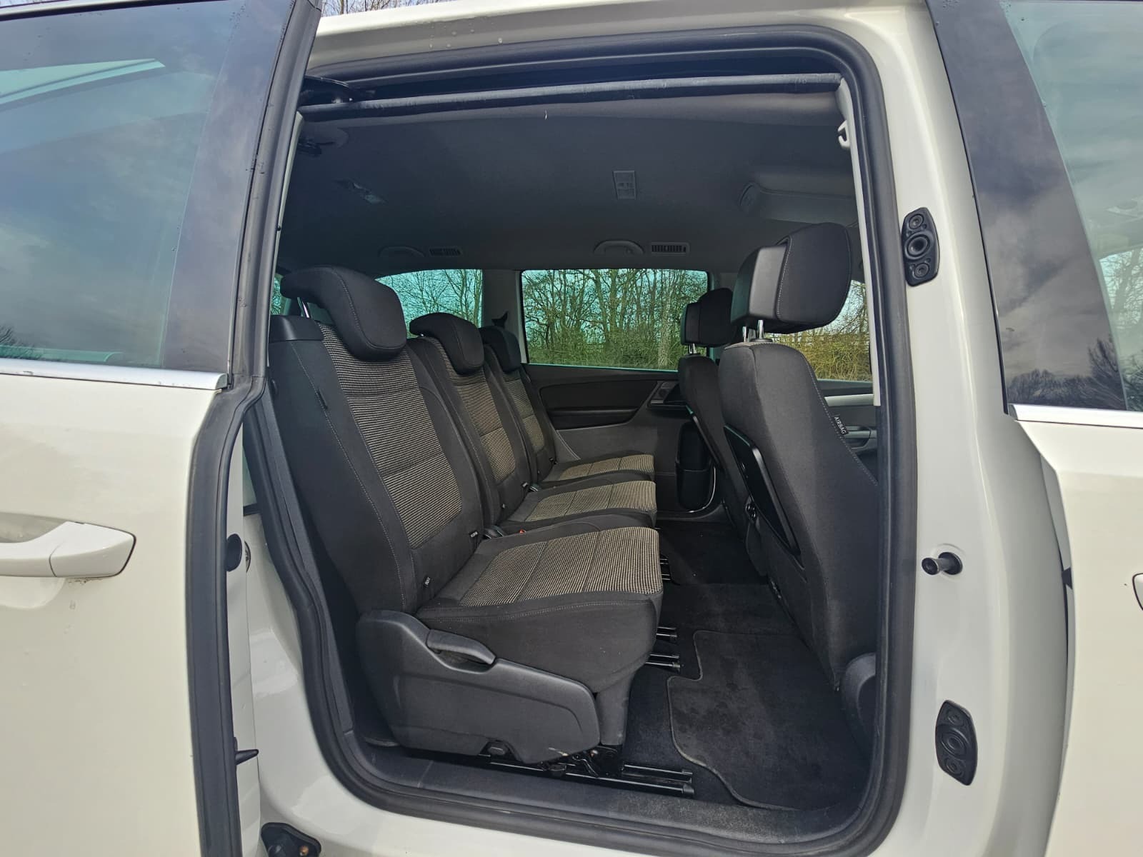 VOLKSWAGEN SHARAN TSI BlueMotion Tech SE DSG Euro 5 (s/s) 5dr