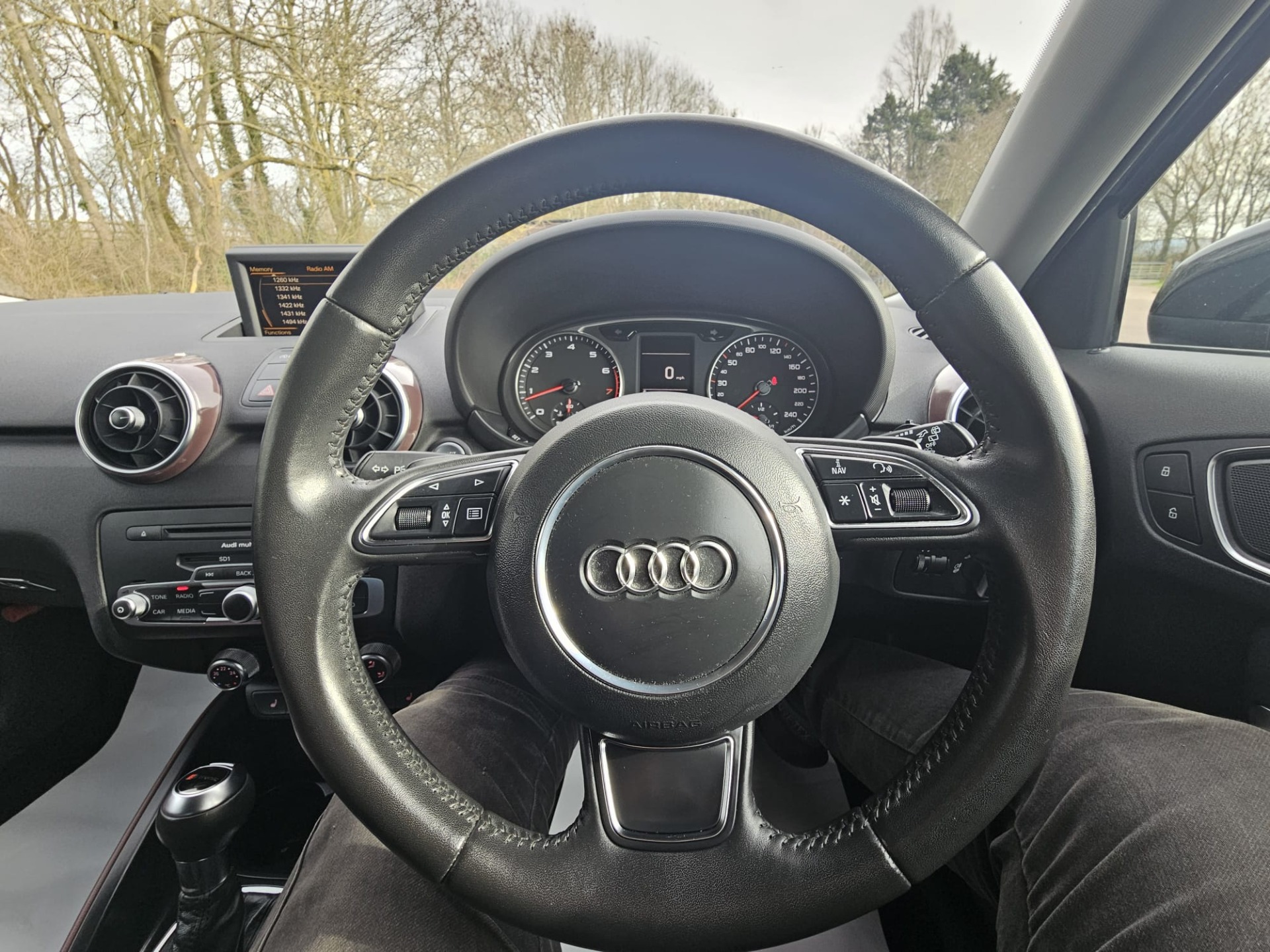 AUDI A1 1.4 TFSI CoD Sport Sportback S Tronic Auto Euro 5 (ss) 5dr Leather+Heated