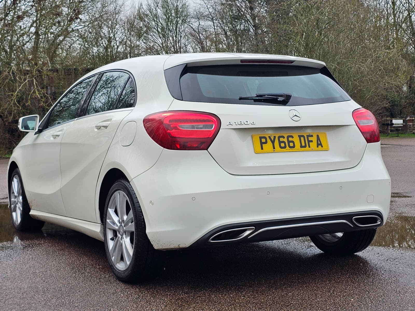 MERCEDES-BENZ A CLASS A180d Sport Executive 5dr