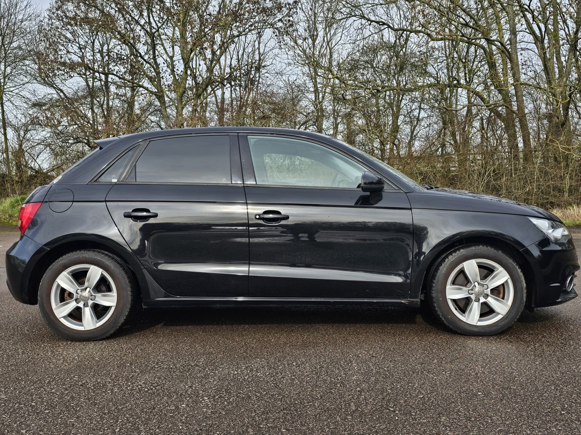 AUDI A1 1.4 TFSI CoD Sport Sportback S Tronic Auto Euro 5 (ss) 5dr Leather+Heated