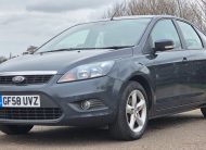 FORD FOCUS 1.6 Zetec Hatchback 5dr Petrol Manual (159 gkm, 99 bhp)