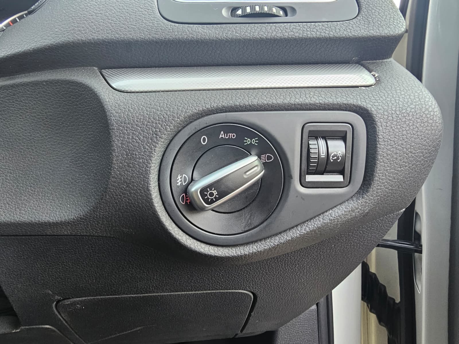 VOLKSWAGEN SHARAN TSI BlueMotion Tech SE DSG Euro 5 (s/s) 5dr