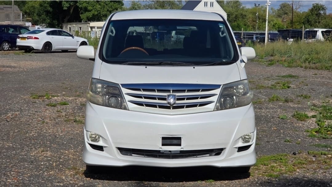 TOYOTA ALPHARD 2.4 G Edition CVT