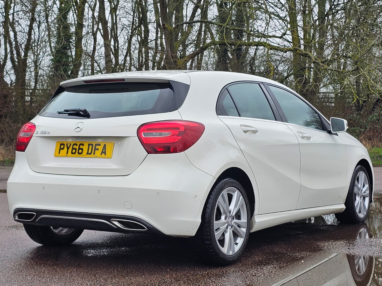 MERCEDES-BENZ A CLASS A180d Sport Executive 5dr