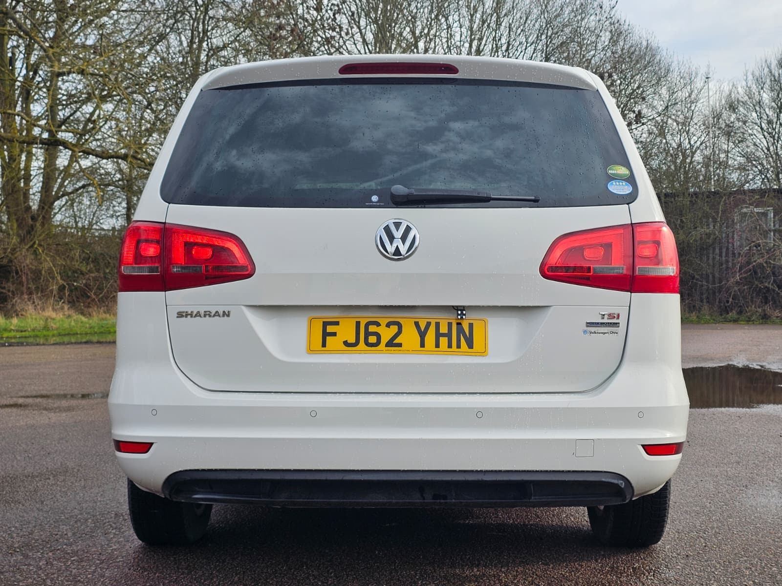 VOLKSWAGEN SHARAN TSI BlueMotion Tech SE DSG Euro 5 (s/s) 5dr