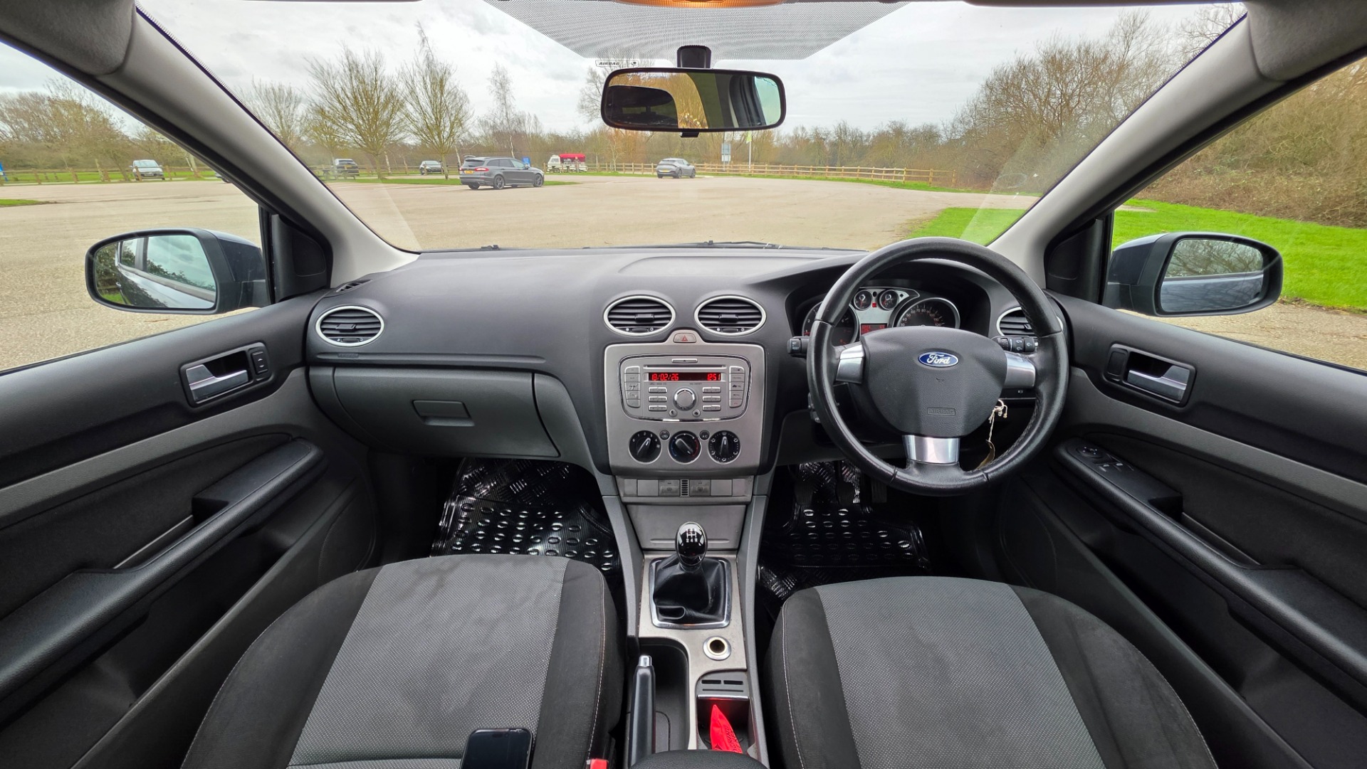 FORD FOCUS 1.6 Zetec Hatchback 5dr Petrol Manual (159 gkm, 99 bhp)