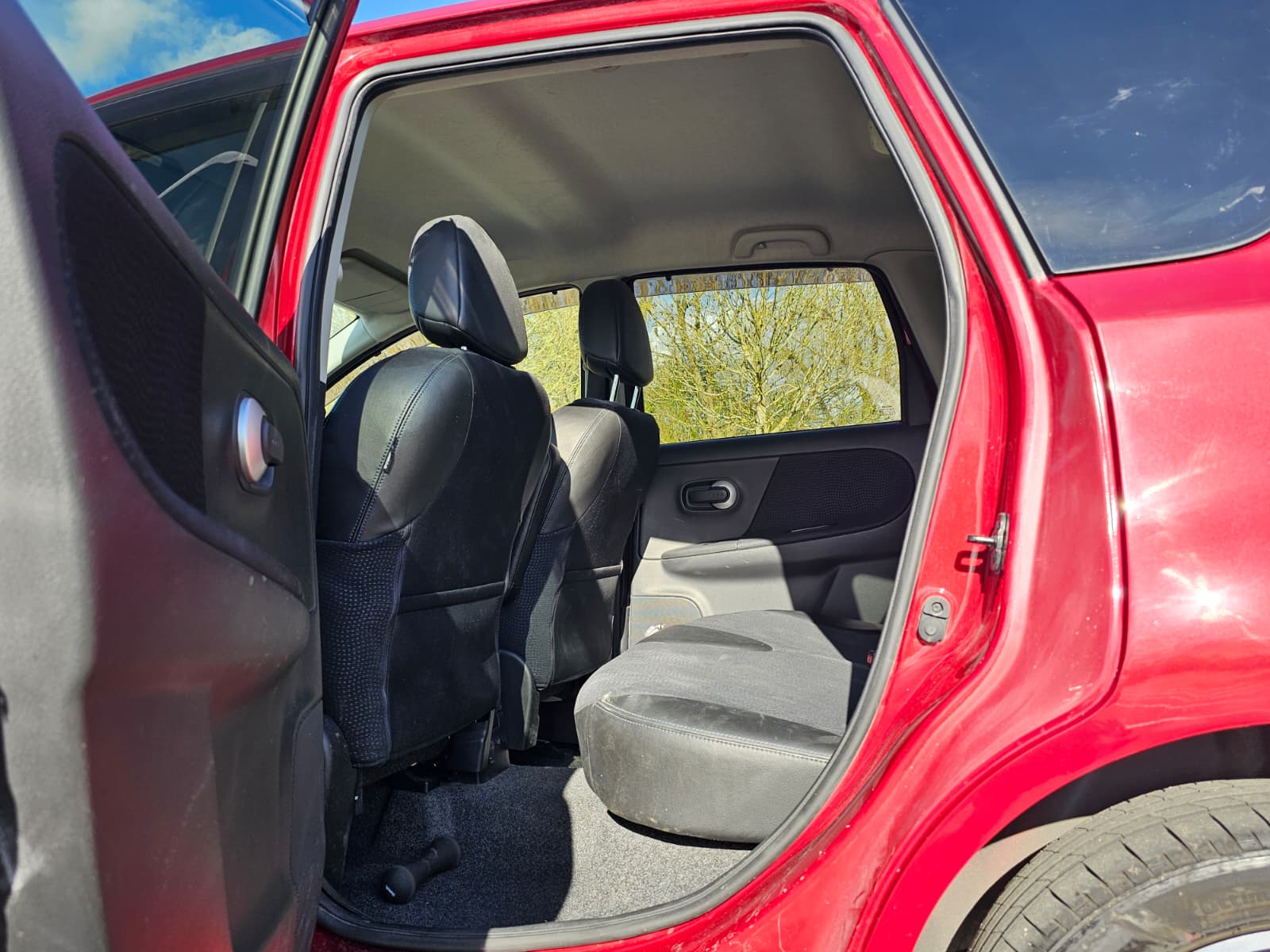 Nissan Note 1.6 16V n-tec+ Hatchback 5dr Petrol Auto Euro 5