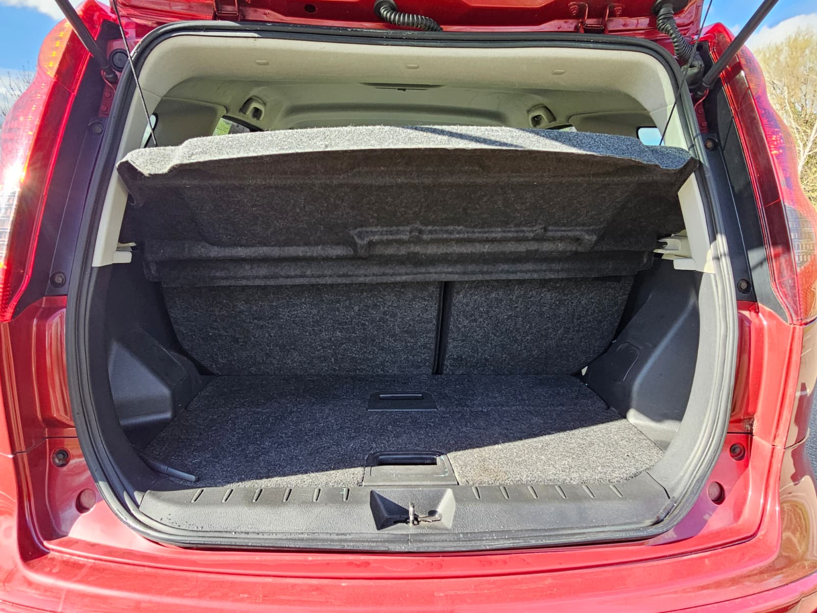 Nissan Note 1.6 16V n-tec+ Hatchback 5dr Petrol Auto Euro 5