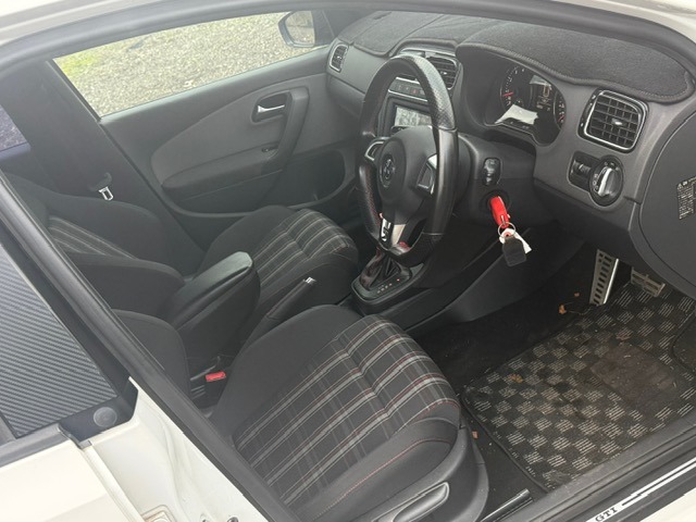VOLKSWAGEN POLO GTI
