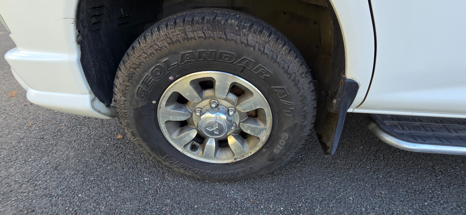 MITSUBISHI L400 ACTIVE FIELD EDITION